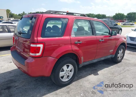 2008 Ford Escape Xls/Xls Manual z USA, uszkodzony, nr VIN 1FMCU02Z28KB15112